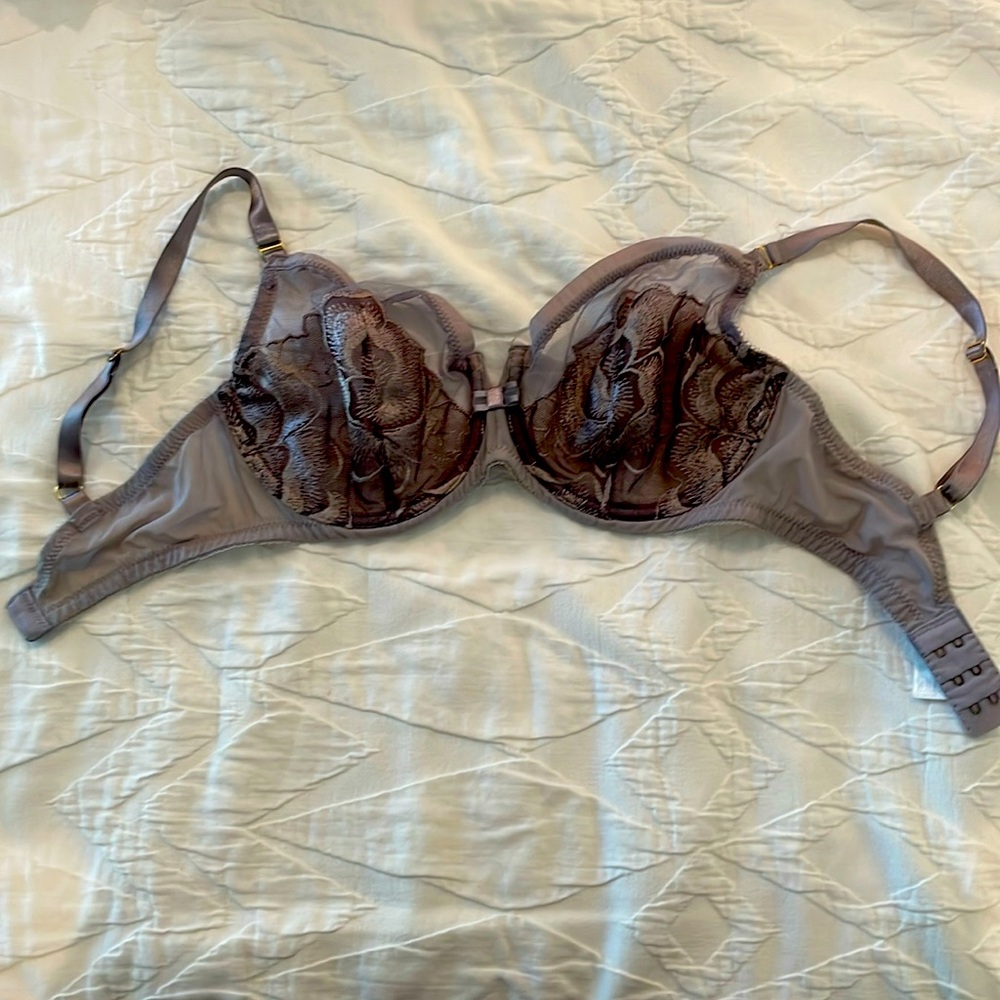 Lacy bra